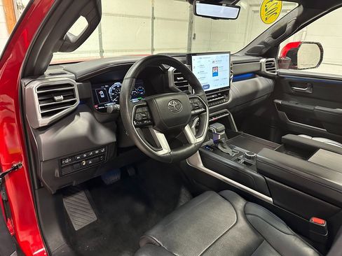 Used 2023 Toyota Tundra Platinum AWD/4WD image 29