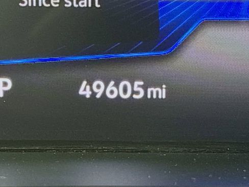 Used 2023 Volkswagen Taos SE image 12