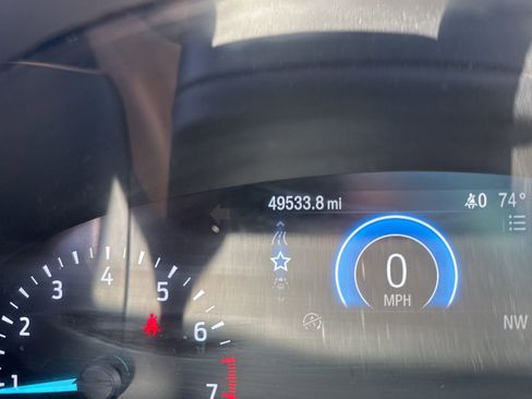 Used 2021 Ford Escape S image 5