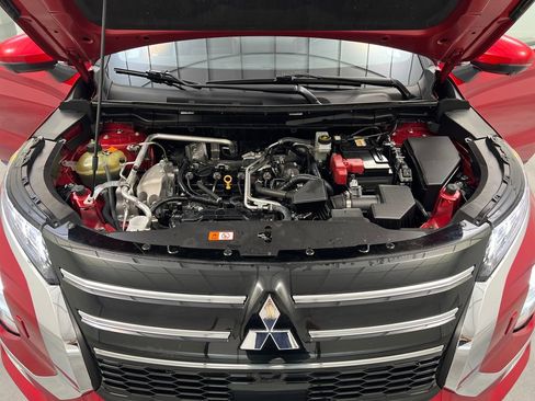 Used 2025 Mitsubishi Outlander SE AWD/4WD image 74