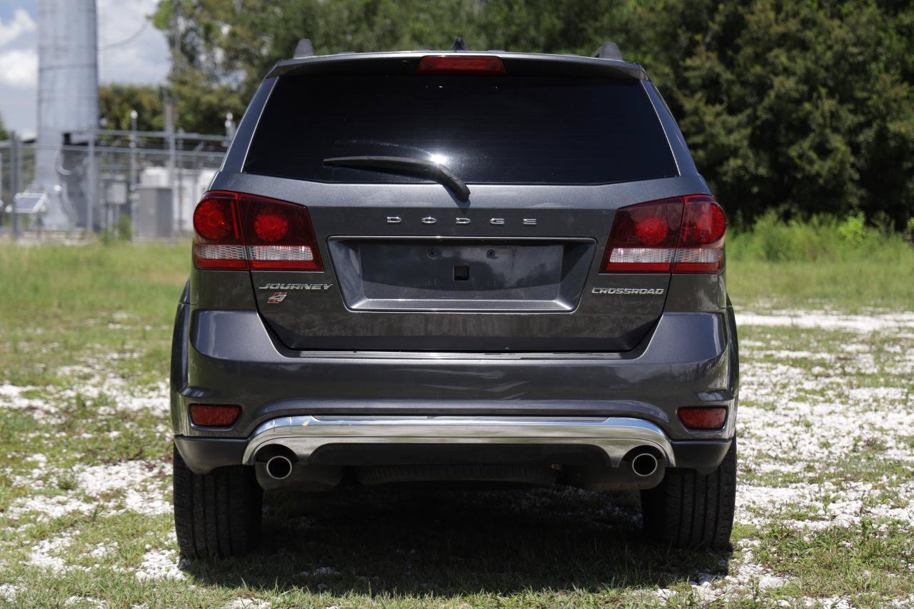 Used 2018 Dodge Journey Crossroad AWD/4WD image 7