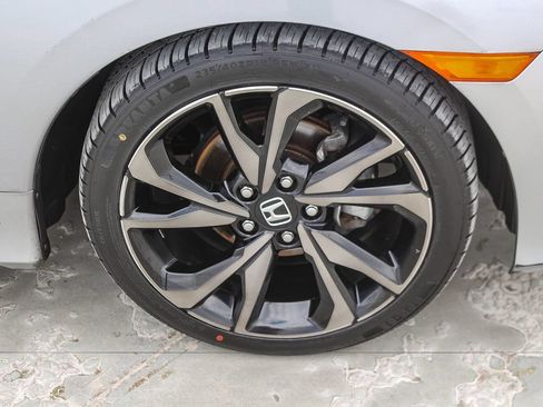 Used 2019 Honda Civic Sport image 10