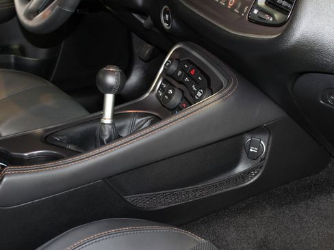 Used 2015 Dodge Challenger R/T Scat Pack image 41