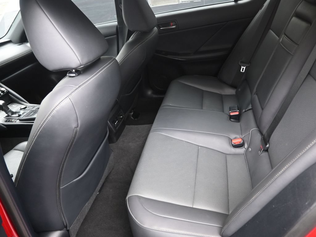 Used 2024 Lexus IS 350 F Sport RWD image 11