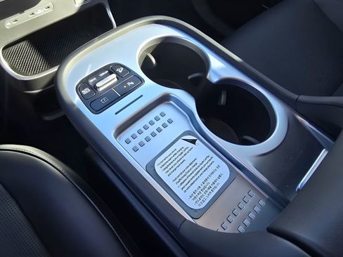 New 2026 Hyundai Ioniq 9 SEL image 19