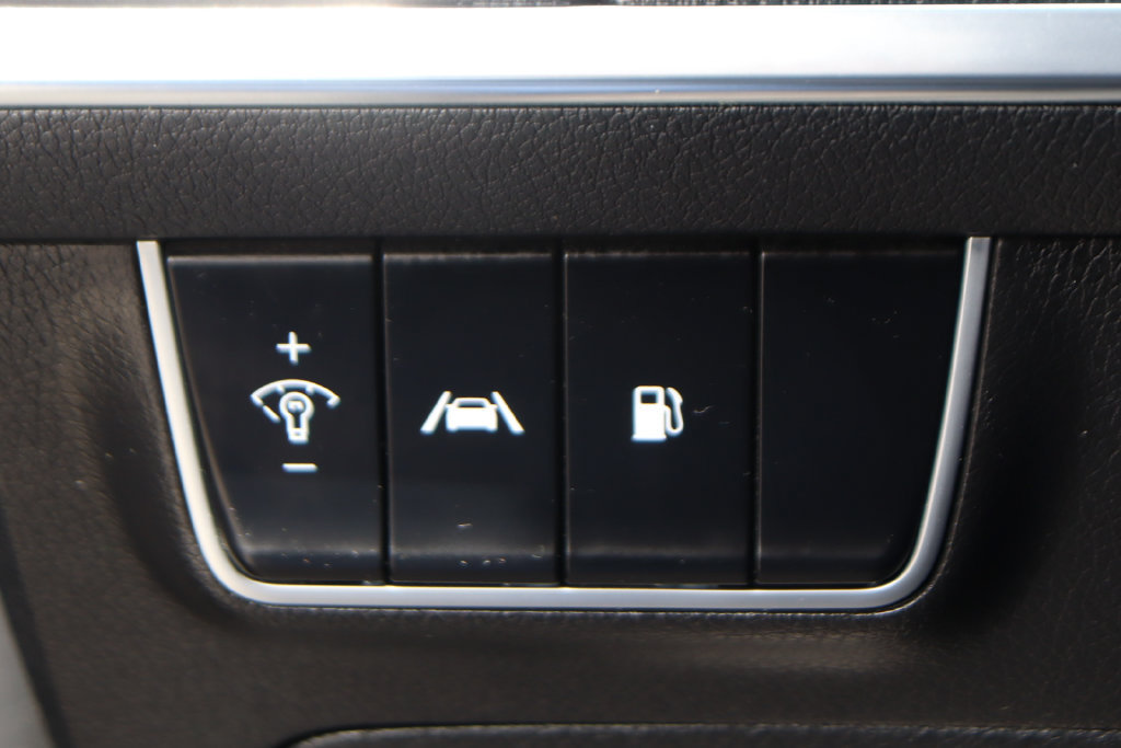 Used 2023 Kia Stinger GT-Line w/ Sun & Sound Package RWD image 19