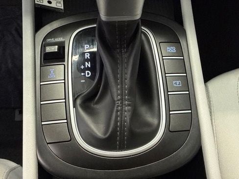 Used 2024 Hyundai Kona SEL AWD/4WD image 30