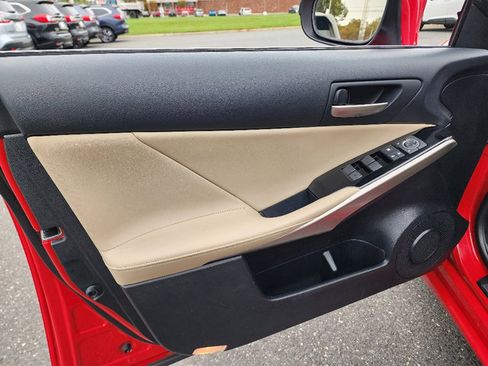 Used 2017 Lexus IS 200t w/ Premium Package image 31