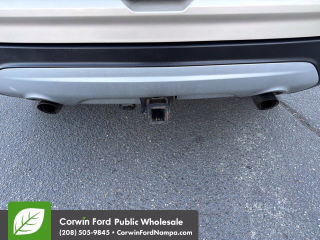Used 2018 Ford Escape SE w/ SE Sync 3 Package AWD/4WD image 12