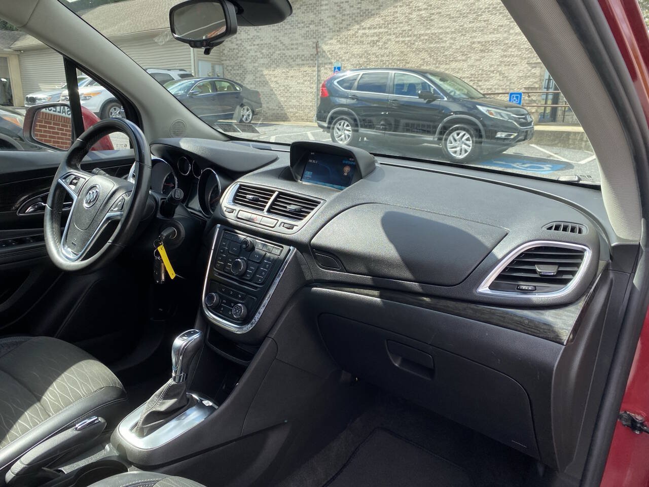 Used 2016 Buick Encore FWD image 17