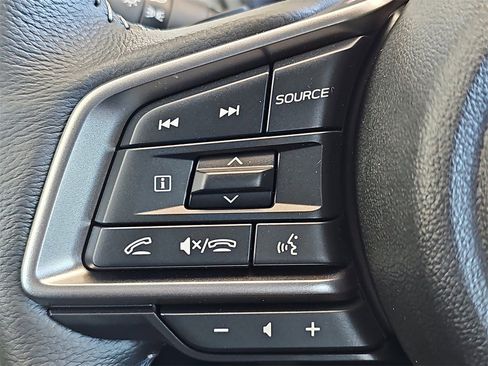 New 2025 Subaru Outback Limited image 17