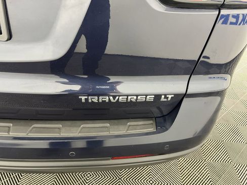 Used 2016 Chevrolet Traverse LT image 31