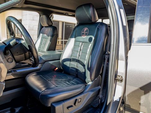 Used 2022 Ford F250 Lariat w/ Lariat Ultimate Package AWD/4WD image 29