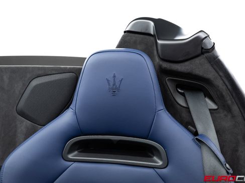 Used 2023 Maserati MC20 Spyder RWD image 47