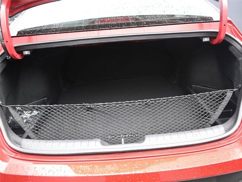 Certified 2025 Hyundai Elantra Sport image 7