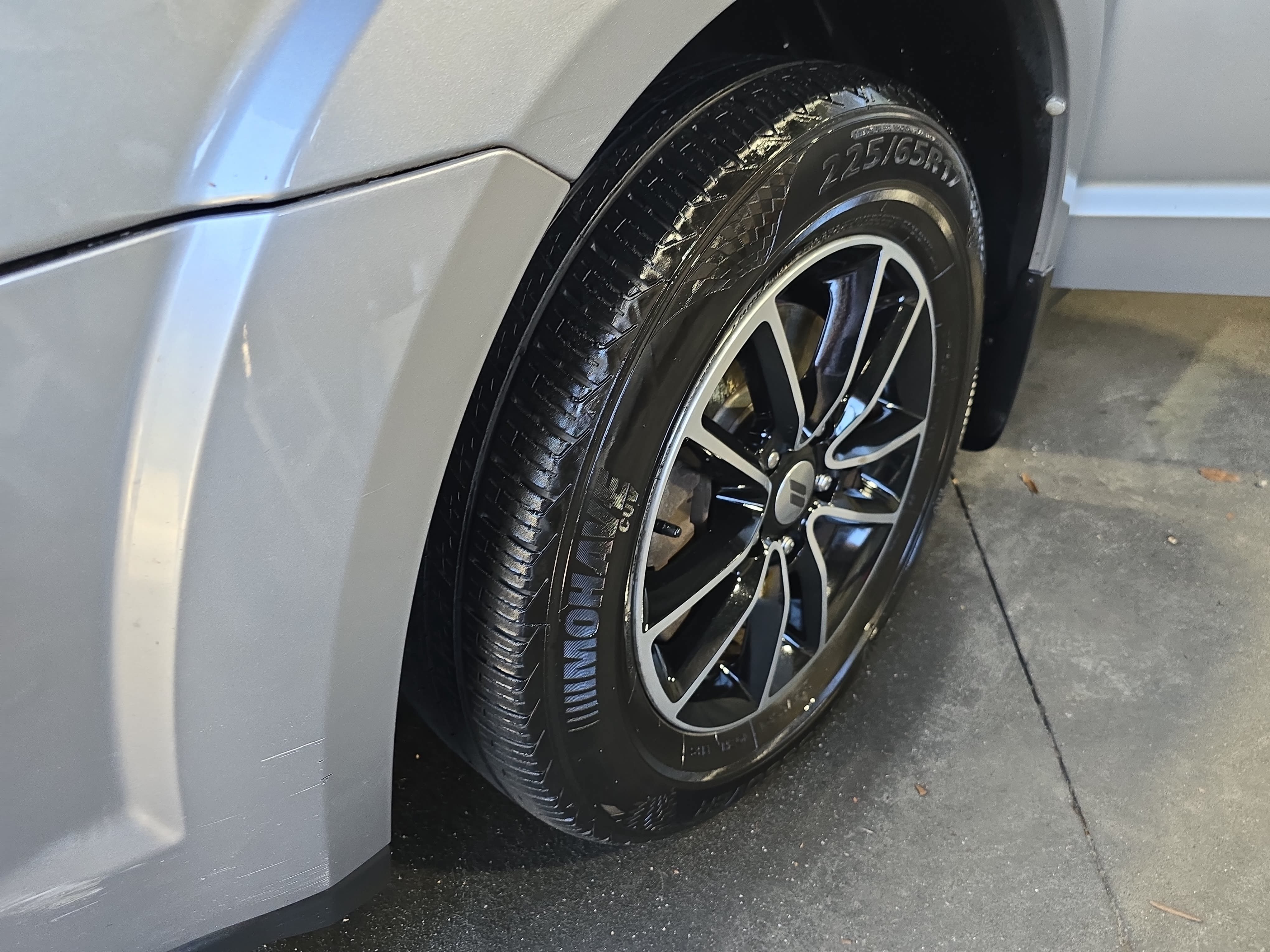 Used 2018 Dodge Journey SXT w/ Connectivity Group FWD image 32