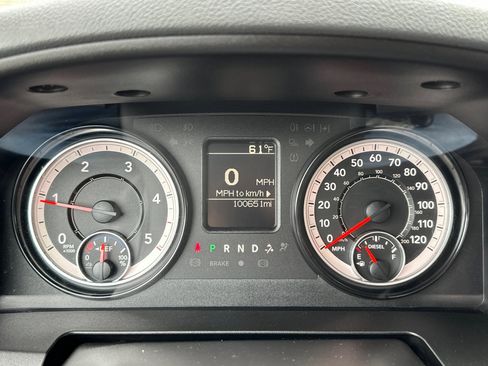 Used 2019 RAM 1500 Tradesman w/ Chrome Appearance Group image 22