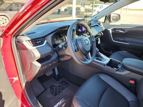 New 2025 Toyota RAV4 XLE Premium image 10
