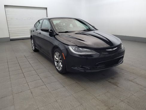 Used 2015 Chrysler 200 S AWD/4WD image 13