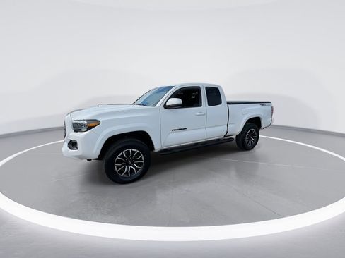 Used 2023 Toyota Tacoma TRD Sport RWD image 7
