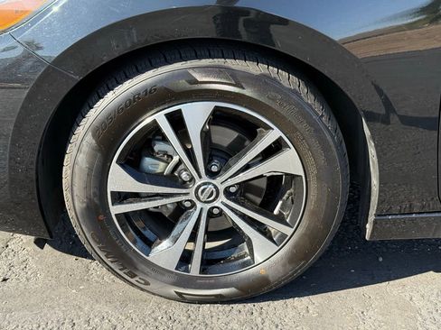 Used 2022 Nissan Sentra SV image 10