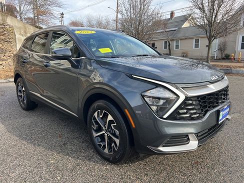 Certified 2023 Kia Sportage EX image 7