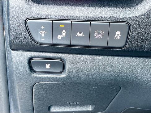 Certified 2022 Kia Niro LXS image 15