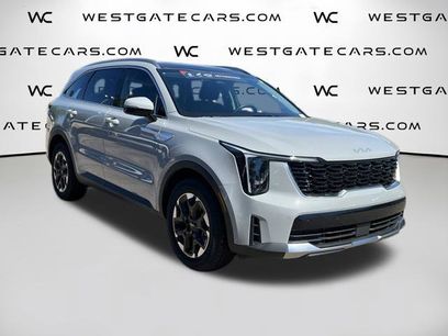Used 2026 Kia Sorento S w/ S Panoramic Sunroof Package