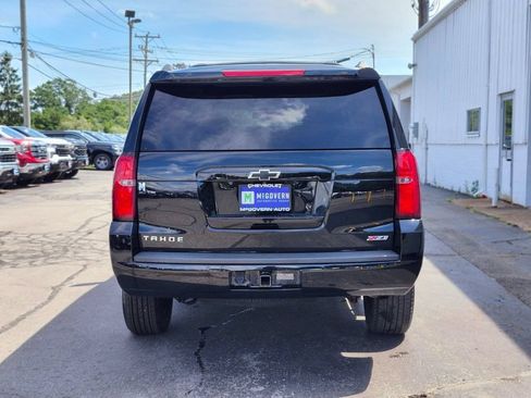 Used 2020 Chevrolet Tahoe LT w/ Z71 Midnight Edition AWD/4WD image 4
