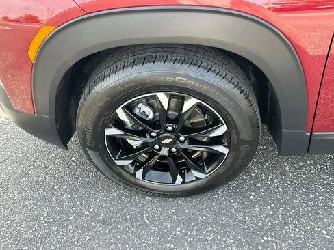 Certified 2023 Chevrolet TrailBlazer LT w/ Convenience Package FWD image 29