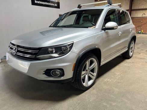 Used 2016 Volkswagen Tiguan R-Line FWD image 8