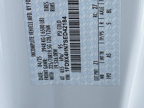 New 2025 Ford F450 XL w/ XL Chrome Package AWD/4WD image 19