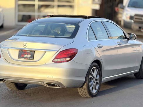 Used 2016 Mercedes-Benz C 300 Sedan image 6