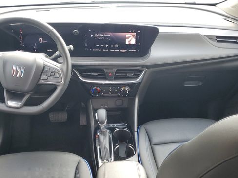 Used 2025 Buick Encore GX Sport Touring w/ Advanced Technology Package image 15