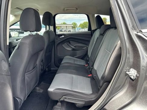 Used 2015 Ford Escape SE w/ Equipment Group 201A AWD/4WD image 14