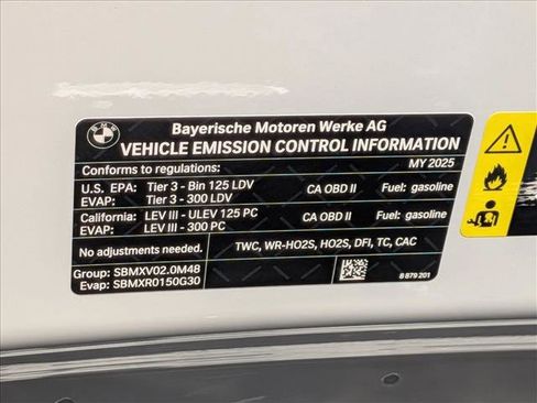 Used 2025 BMW 230i 230i w/ M Sport Package image 17