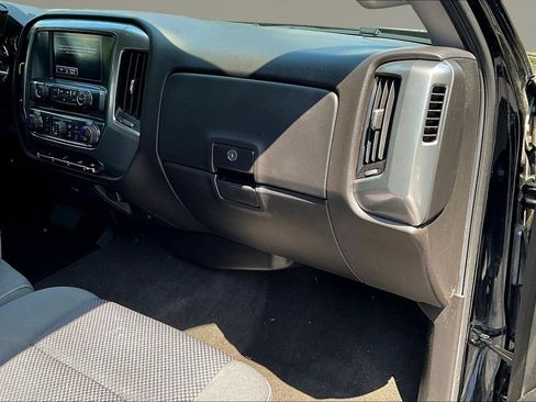 Used 2018 Chevrolet Silverado 1500 LT w/ All Star Edition AWD/4WD image 22