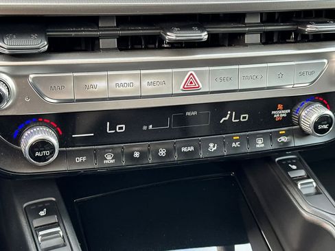 Used 2023 Kia Telluride S w/ S Sunroof Package image 22