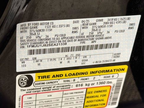 Used 2025 Ford Expedition Active AWD/4WD image 40