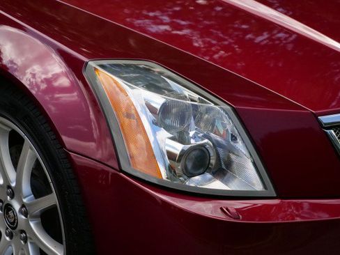 Used 2007 Cadillac XLR V RWD image 48