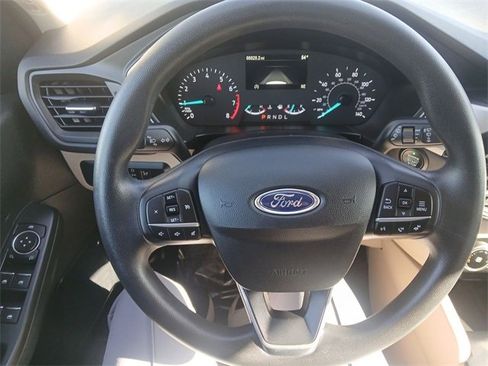 Used 2020 Ford Escape SE image 14