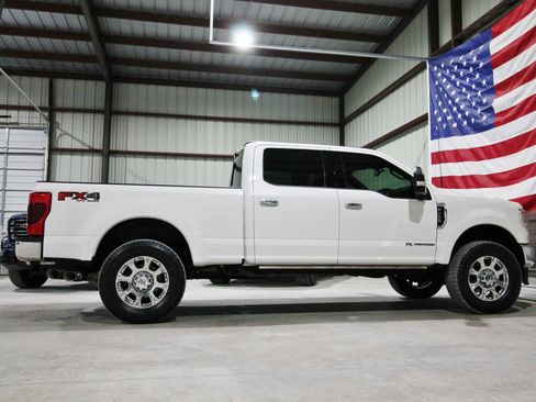 Used 2022 Ford F250 King Ranch w/ King Ranch Ultimate Package AWD/4WD image 13