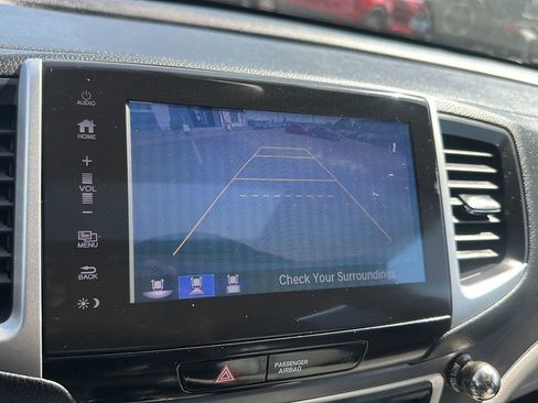 Used 2017 Honda Pilot EX-L image 17