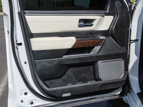 Used 2024 Toyota Tundra Capstone image 18