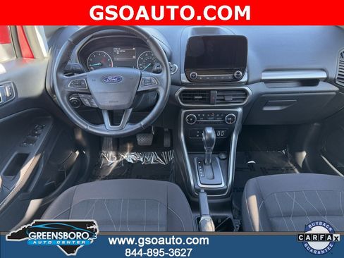 Used 2018 Ford EcoSport SE image 9