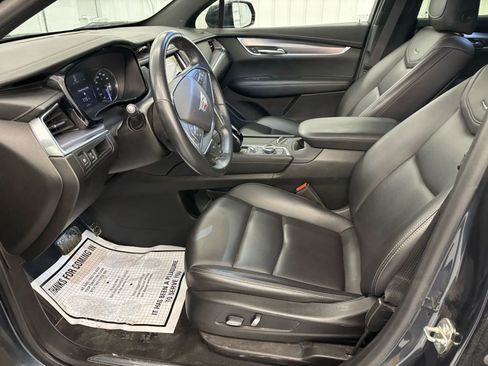 Used 2021 Cadillac XT5 Luxury image 38