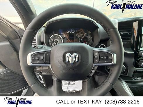 Used 2025 RAM 1500 Big Horn AWD/4WD image 33