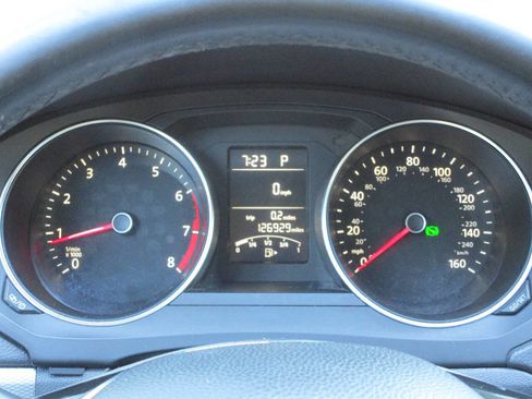 Used 2015 Volkswagen Jetta SE image 13