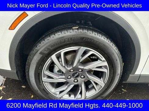 Used 2025 Lincoln Corsair AWD w/ Equipment Group 101A image 28