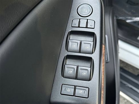 Used 2017 Chevrolet Tahoe Premier image 23